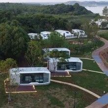 Tropical Design Style Luxury Modern Outdoor Portable Mobile Glamping Space