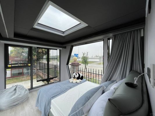 Luxury Prefabricated Modular Home Space Capsule For Customized Container House