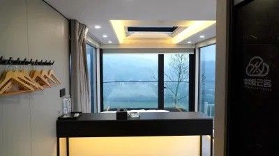 Prefabricated House Garden House Mobile Home Steel Structure Building Holiday Home