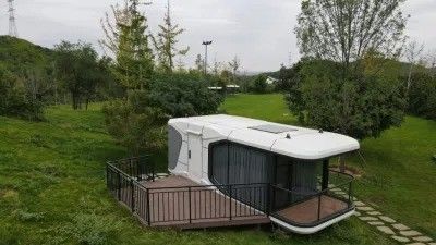Prefabricated House Garden House Mobile Home Steel Structure Building Holiday Home