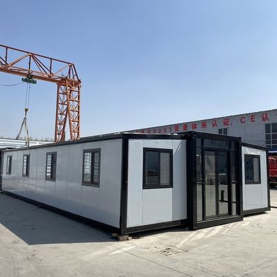 Hotel Accommodation Options Expandable Container House with Light Steel Structure Frame