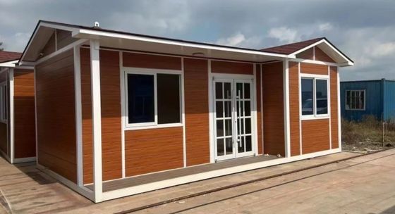 Custom Mobile Living Workshop Container House With Homestay Hotel Garden