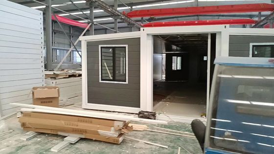 Prefabricated House For 20ft 40ft Expandable Folding Construction Building