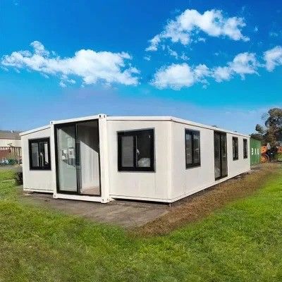 Expandable Container House with Modern Design Style and Weather-Resistant Structure