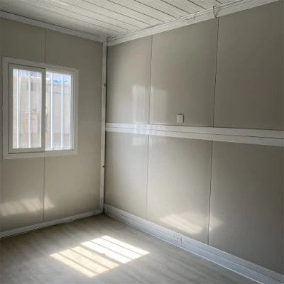Flat Pack Container House In Workshop Warehouse Construction