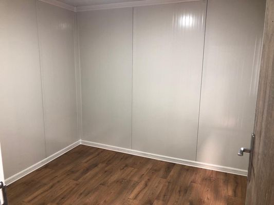 REACHTOP Expandable Prefabricated Container House Office Building Flat Pack Container