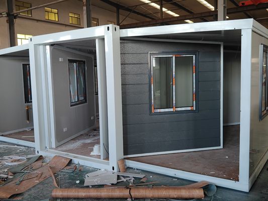 20ft Prefabricated Portable Tiny Home Foldable With 3 Bedroom PVC Sliding Window