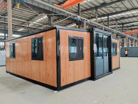 Foldable 20ft/40ft Container Luxury Mobile Villa 3 Bedroom Tiny Prefab Home
