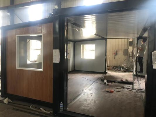 Modern Multi Function Prefabricated Container House With 2 Expandable Bedrooms